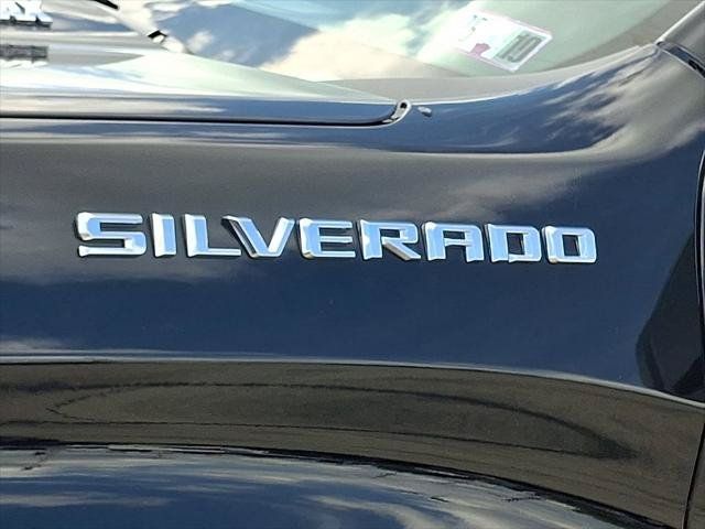 Used 2025 Chevrolet Silverado 1500 Custom AWD/4WD image 33