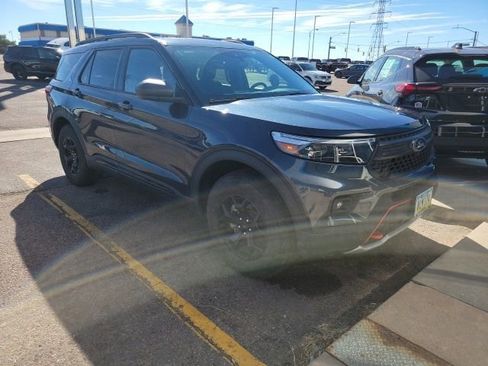 Used 2023 Ford Explorer Timberline image 3