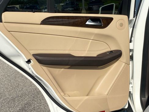 Used 2018 Mercedes-Benz GLE 350 image 18