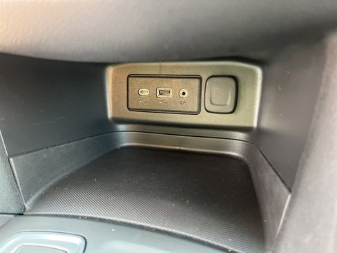 Used 2022 Chevrolet Equinox LT image 30