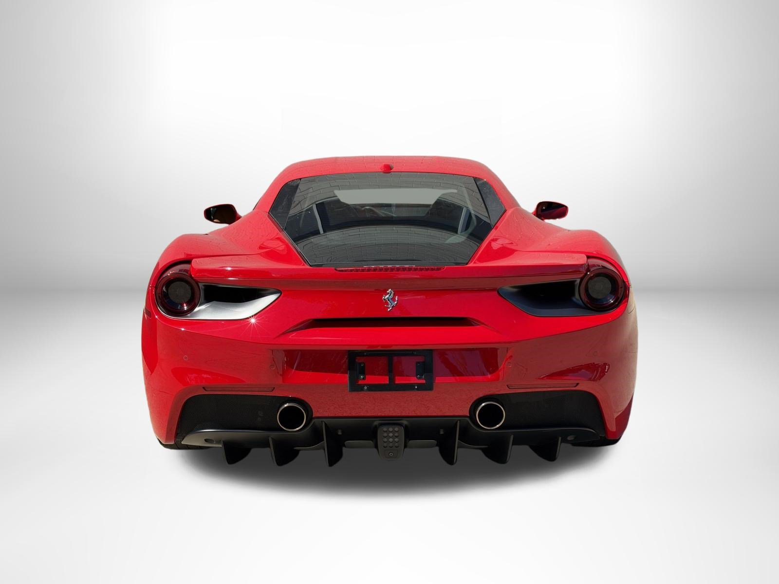 Used 2017 Ferrari 488 GTB RWD image 8