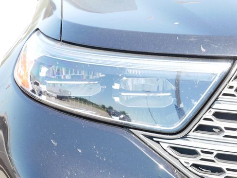 Used 2020 Ford Explorer Limited AWD/4WD image 7