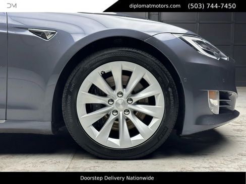 Used 2017 Tesla Model S 100D image 37