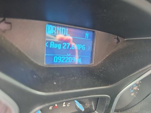 Used 2012 Ford Focus SE FWD image 4