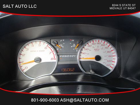 Used 2011 GMC Canyon SLT image 9