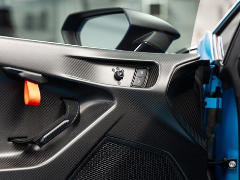 Used 2022 Lamborghini Huracan STO RWD image 49