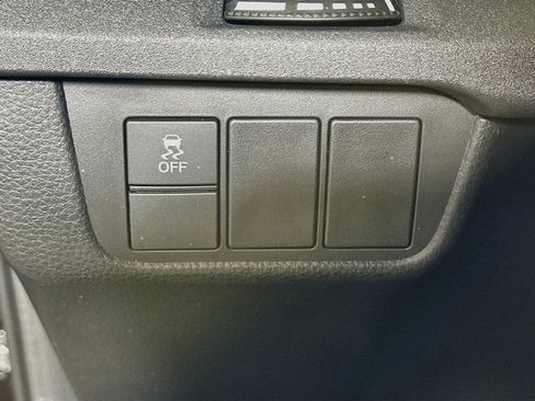 Used 2023 Honda CR-V LX image 13
