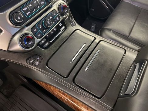 Used 2018 Chevrolet Tahoe Premier w/ RST 6.2L Performance Edition AWD/4WD image 22