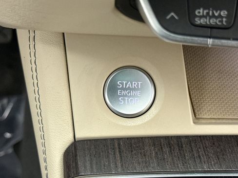 Used 2022 Audi Q5 2.0T Premium Plus w/ Premium Plus Package image 21