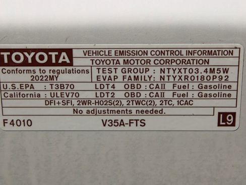 Used 2022 Toyota Tundra SR w/ SR Tow Package image 43