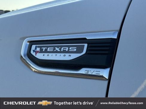 Used 2021 GMC Sierra 1500 SLT AWD/4WD image 11