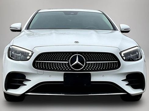 Used 2023 Mercedes-Benz E 350 Sedan image 3