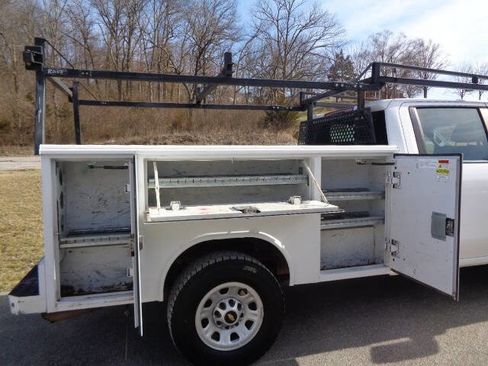 Used 2021 Chevrolet Silverado 3500 W/T w/ WT Fleet Convenience Package image 9
