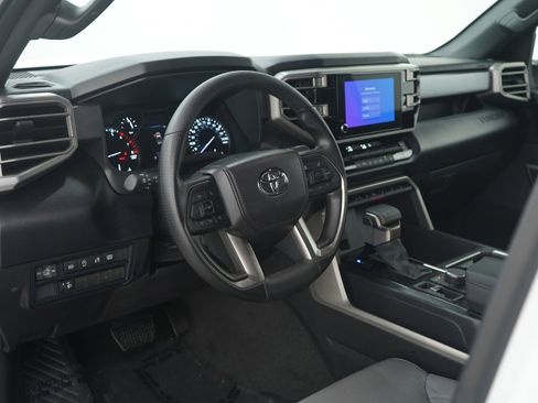 Used 2025 Toyota Tundra SR5 image 24