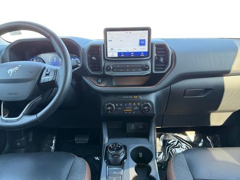 Used 2021 Ford Bronco Sport Outer Banks AWD/4WD image 12