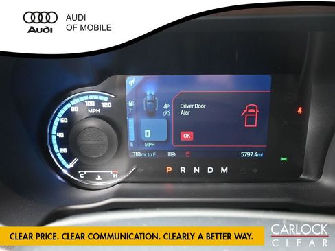 Used 2024 Ford Bronco Outer Banks image 17