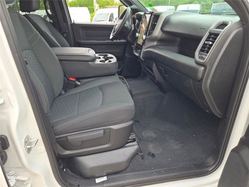 New 2026 RAM 3500 Tradesman AWD/4WD image 7
