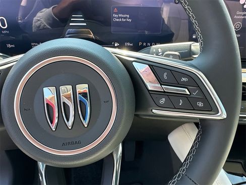 New 2025 Buick Envision Avenir image 27