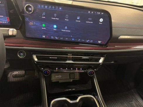 Used 2024 Chevrolet Traverse RS w/ LPO, Floor Liner Package image 27