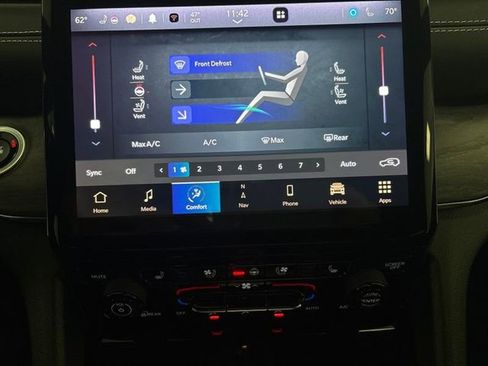 Used 2023 Jeep Grand Cherokee Overland w/ MOPAR Finishing Package image 51