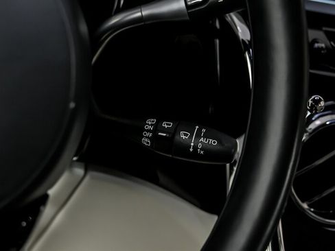Used 2021 Rolls-Royce Cullinan AWD/4WD image 34