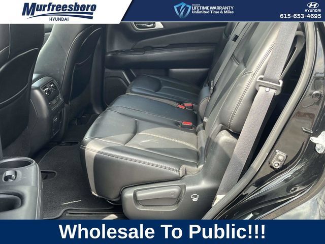 Used 2017 Nissan Pathfinder SL w/ SL Premium Package AWD/4WD image 17