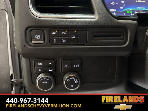 Used 2023 Chevrolet Tahoe LT w/ LT Signature Plus Package image 15