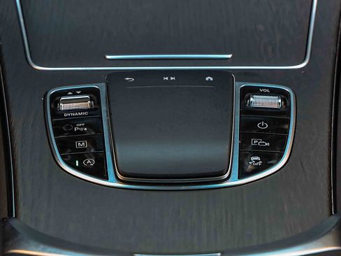 Used 2022 Mercedes-Benz GLC 300 4MATIC image 14