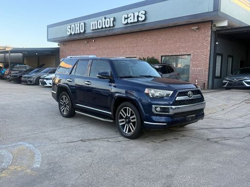 Used 2018 Toyota 4Runner Limited RWD image 3