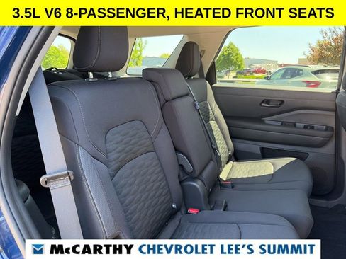 Used 2025 Nissan Pathfinder SV FWD image 36