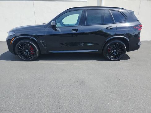New 2026 BMW X5 xDrive40i w/ M Sport Package AWD/4WD image 4