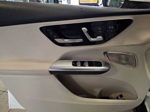 Certified 2025 Mercedes-Benz GLC 350e 4MATIC image 12