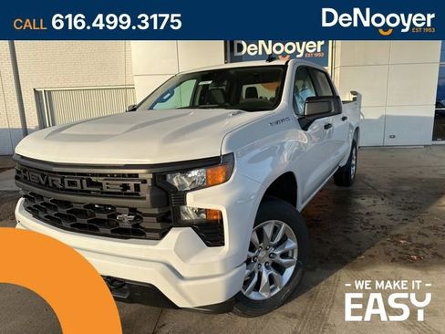 New 2026 Chevrolet Silverado 1500 Custom image 1