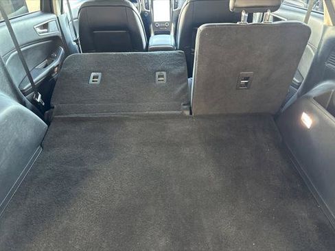 Used 2021 Ford Edge SEL image 14