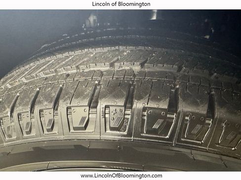 New 2026 Lincoln Navigator L Reserve AWD/4WD image 14