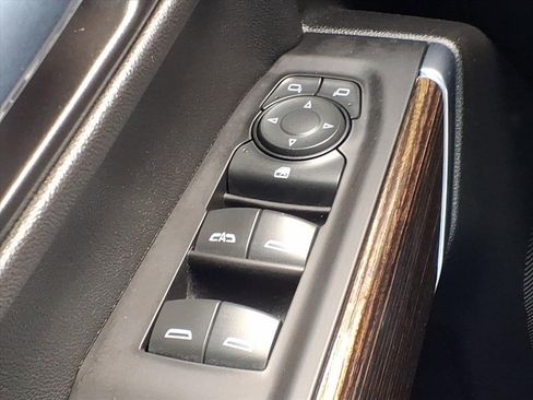 Certified 2021 GMC Sierra 1500 SLE w/ Driver Alert Package I image 21