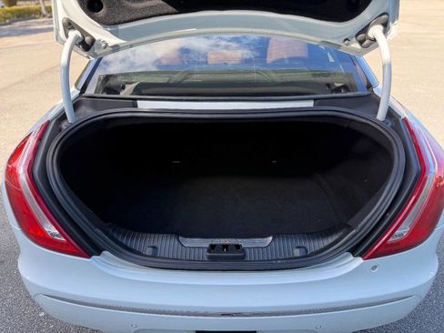 Used 2014 Jaguar XJ L Portfolio image 32