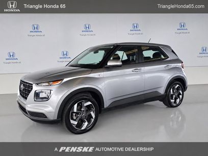Used 2025 Hyundai Venue SE