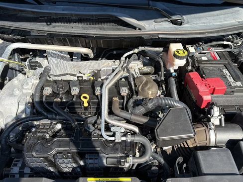 Used 2021 Nissan Rogue S FWD image 26