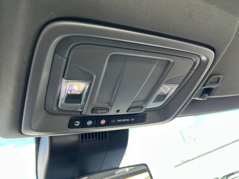 Used 2025 Chevrolet Silverado 1500 W/T RWD image 35