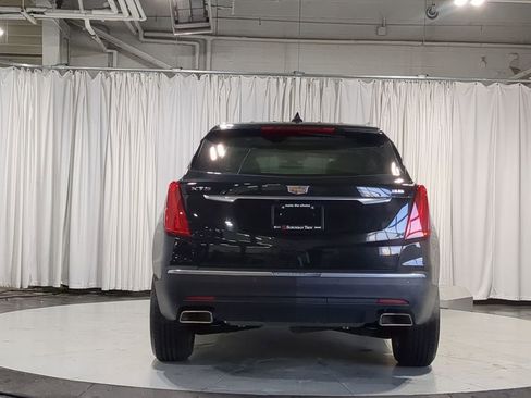 Used 2018 Cadillac XT5 Luxury w/ LPO, Wheel Lock Package image 16
