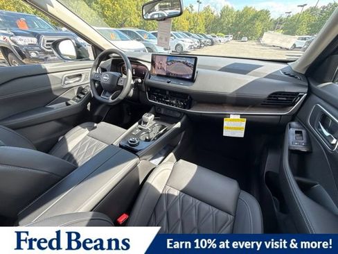 New 2026 Nissan Rogue Platinum w/ Platinum Premium Package AWD/4WD image 23