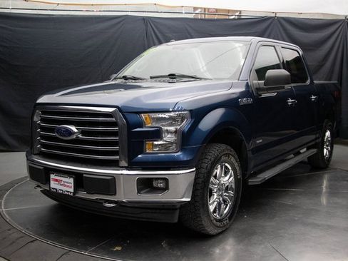 Used 2017 Ford F150 XLT w/ Equipment Group 302A Luxury image 6