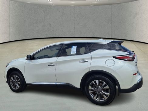 Used 2018 Nissan Murano S image 7