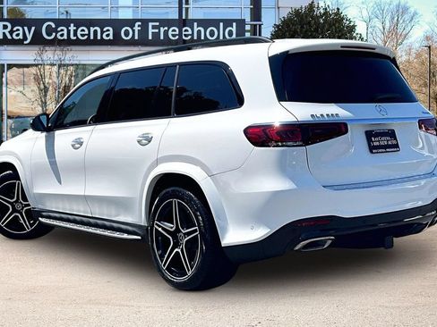 Used 2023 Mercedes-Benz GLS 580 4MATIC image 12