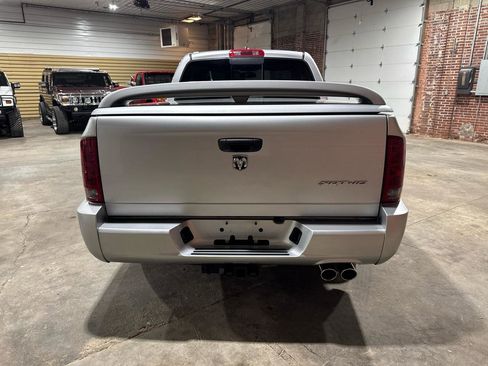 Used 2005 Dodge Ram 1500 Truck 2WD Quad Cab image 7