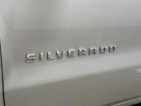 Used 2014 Chevrolet Silverado 1500 LT AWD/4WD image 24