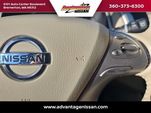 Used 2018 Nissan Murano SL image 12