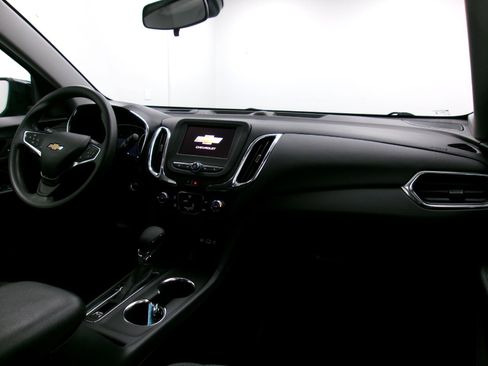 Used 2023 Chevrolet Equinox LT w/ LPO, Floor Liner Package image 3