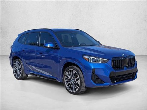 Certified 2026 BMW X1 xDrive28i w/ M Sport Package image 3